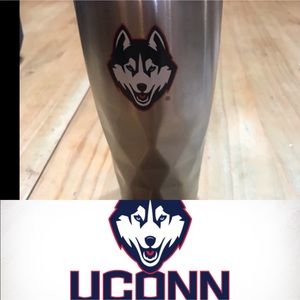 New Official UConn Tumbler